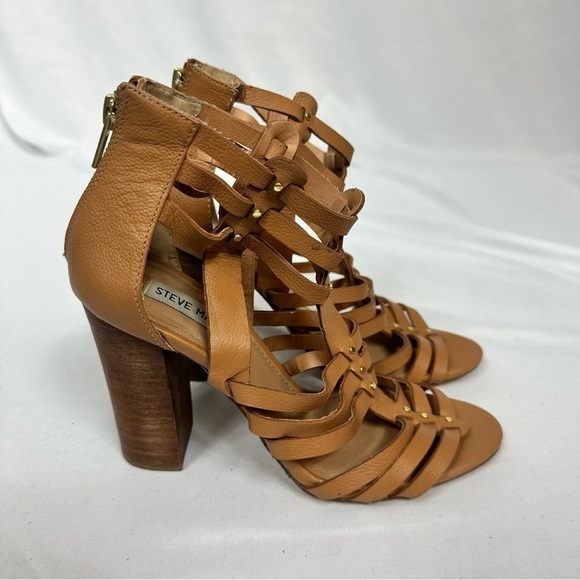 STEVE Madden Tan Heels in Size 7.5M - Picture 4 of 6